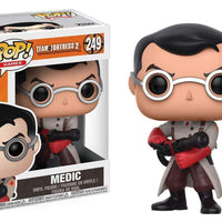 Pop Team Fortress 2 Medic Vinyl Figure