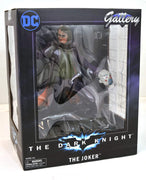 DC Gallery Dark Knight the Joker PVC Figure