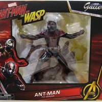 Gallery Marvel Ant-Man & The Wasp Ant-Man PVC Diorama Figure